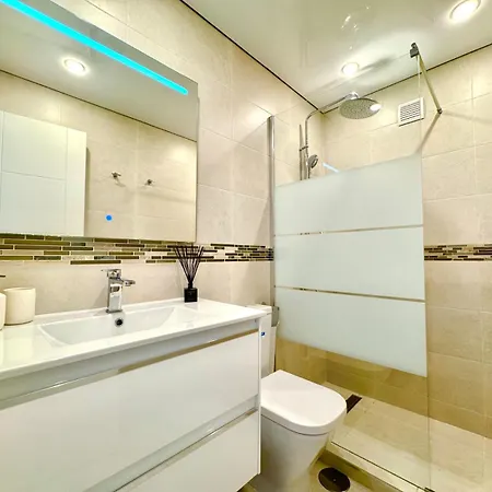 Bluebird Luxury In Americas 아파트 플라야데라스아메리카스