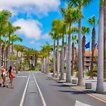 Bluebird Luxury In Americas Apartament