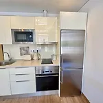 Bluebird Luxury In Americas Apartament *